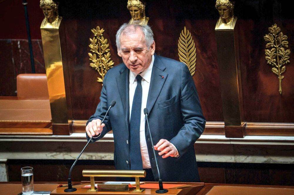 François Bayrou a fost internat din cauza unei gripe severe